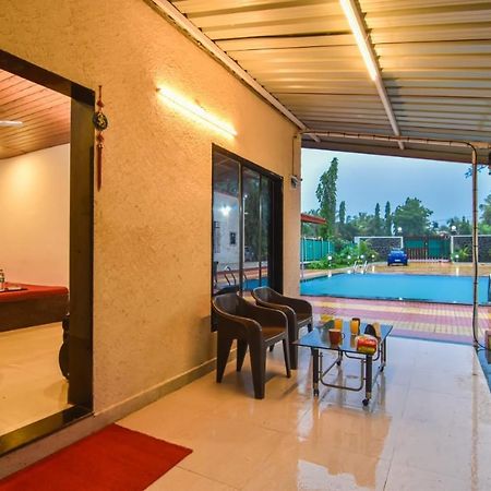 Twinkle Villa 4Bhk Karjat Exteriör bild